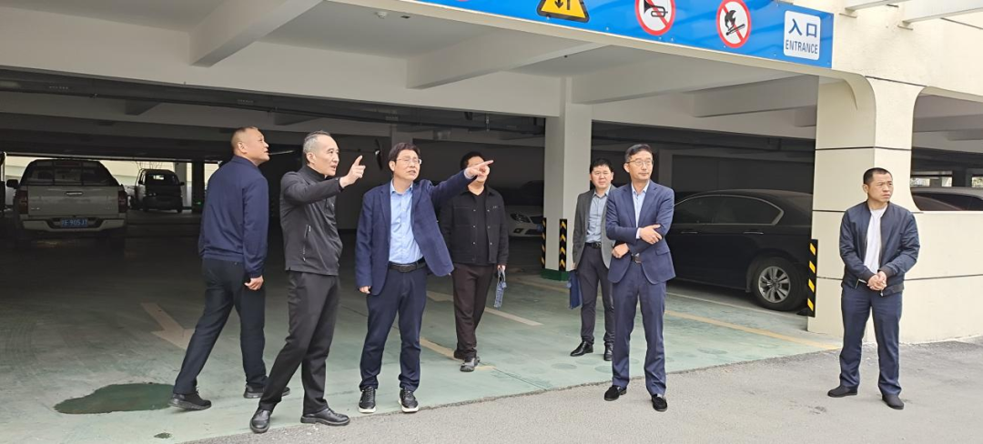 驻市必一(B-sports)集团纪检监察组组长吴辉到天弘置业调研